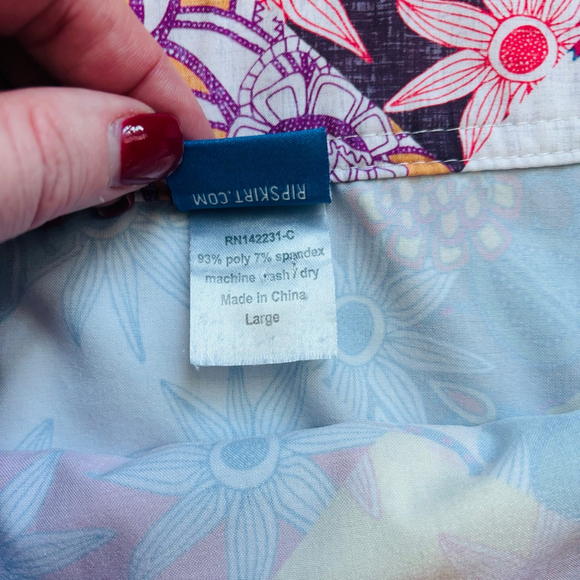 EUC Rip Skirt Women Hawaii Patchwork Wrap Skirt Travel Summer Multicolor Size Lg - Picture 4 of 8